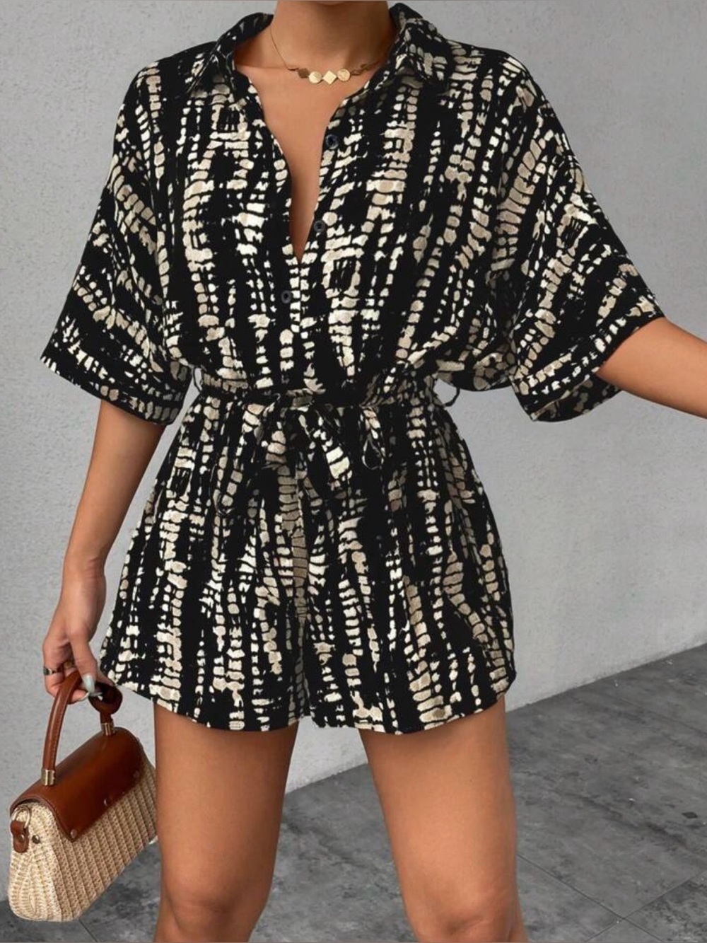 SHEIN Abstract Print Shorts Romper – Size Large 🖤